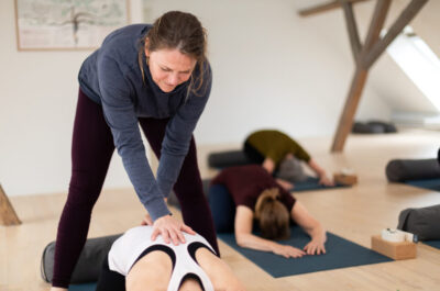EN UGES FRI YOGA